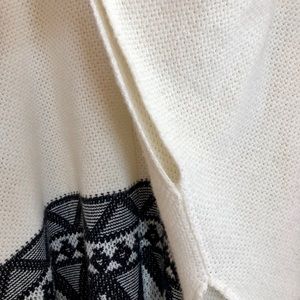 Forever 21 Sweaters - Aztec Sweater Forever 21 Sweaters - Aztec Sweater